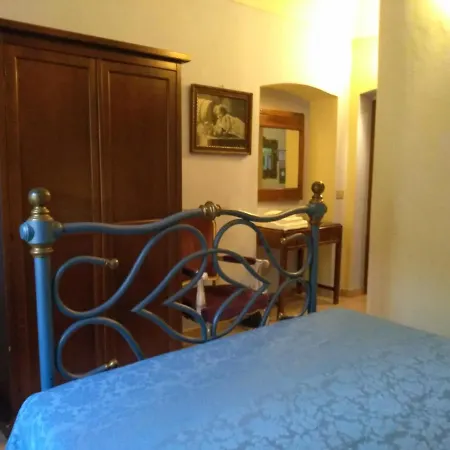 Ai Portici 2* Alba (Piedmont)